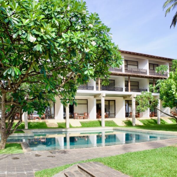 Jetwing Beach a Hotel on Negombo Beach in Sri Lanka: My Review