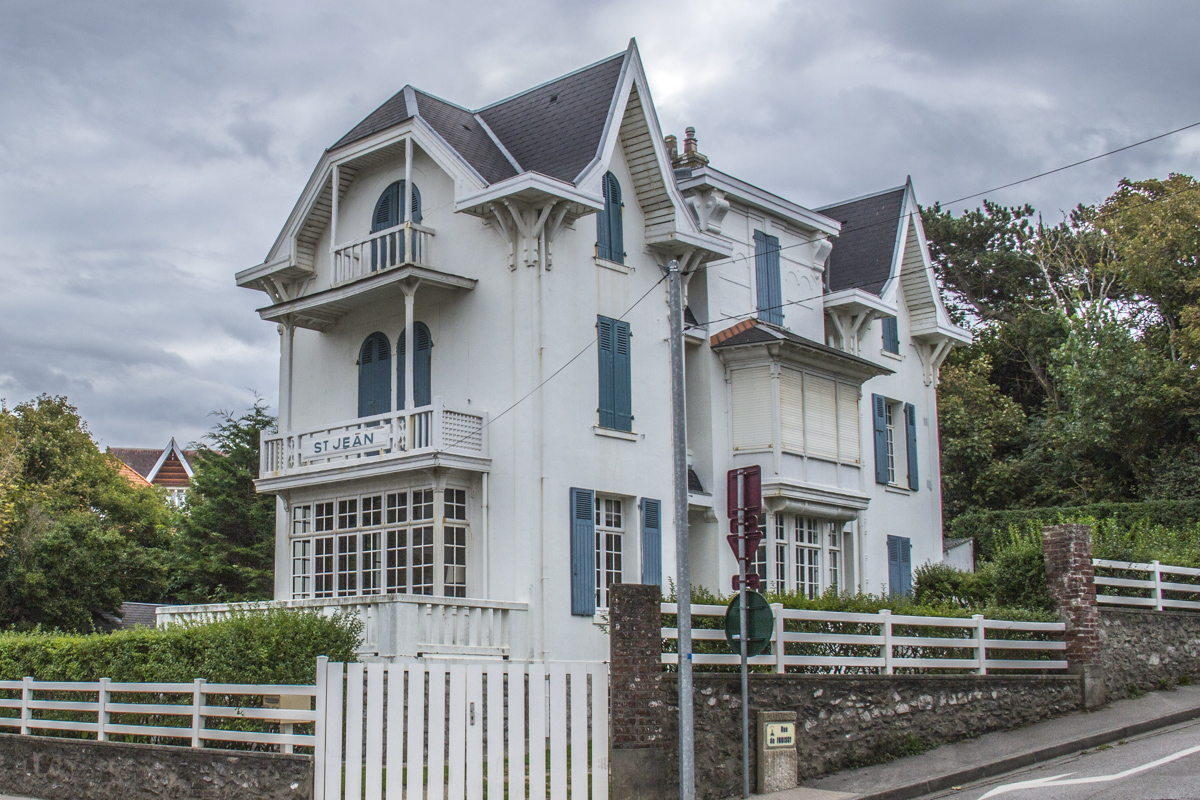 Belle Epoque architecture in Wimereux on the Opal Coast in Northern France  0083