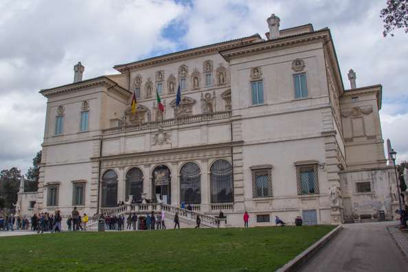 Galleria Borghese, Villa Borghese in Rome
