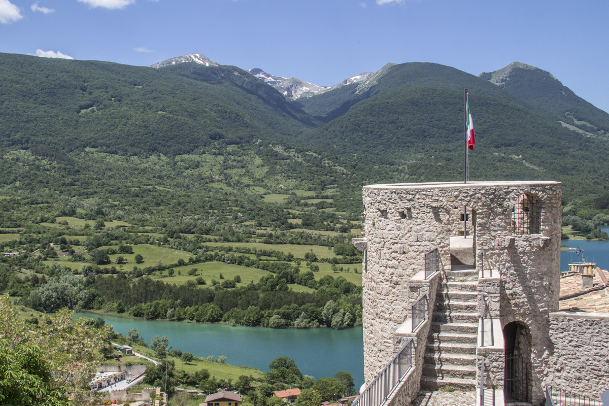 Round Tower of Barrea Castle on Lake Barrea in Abruzzo, Italy  0119