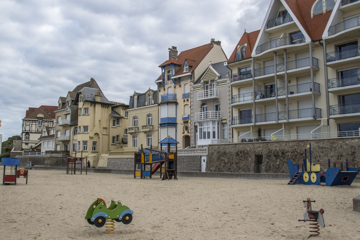 Sea front of Wimereux on the Opal Coast in France 0052
