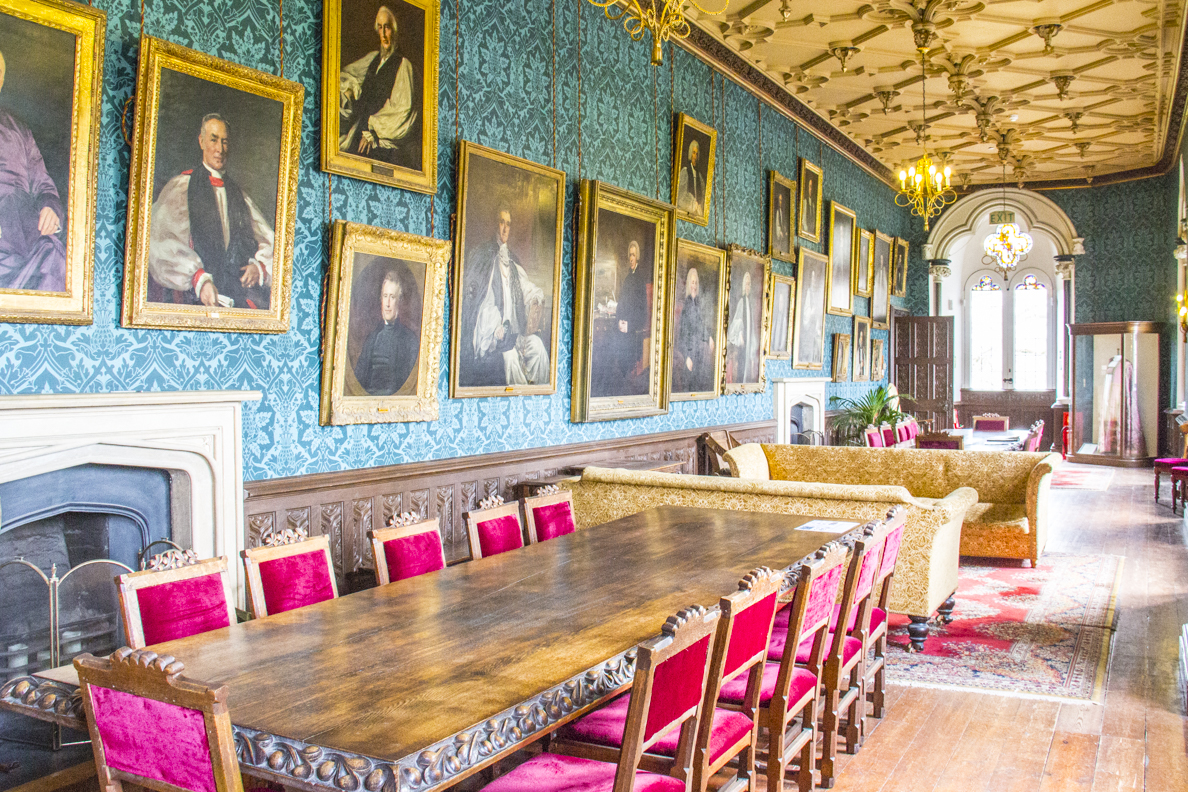 The Long Gallery in the Biship's Palace in Wells, Somerset, England   20185321