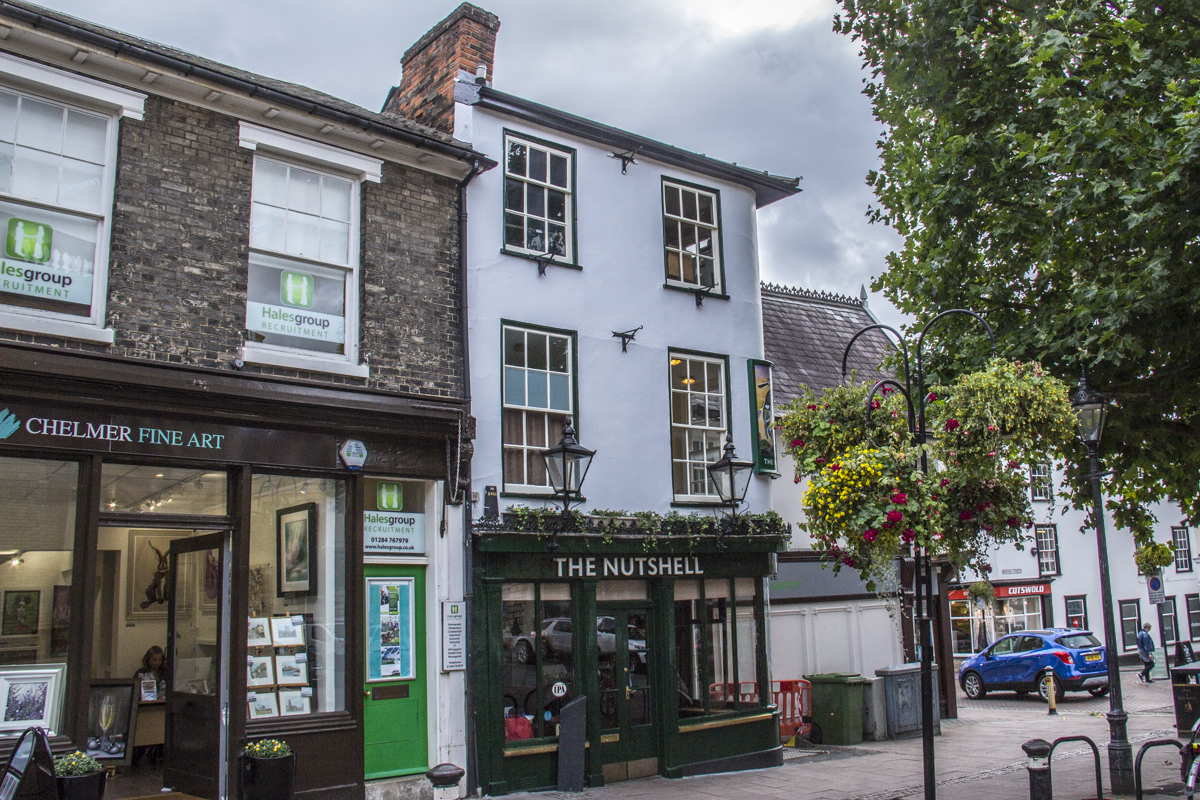 The Nutshell in Bury St Edmunds, Suffolk, UK   0039